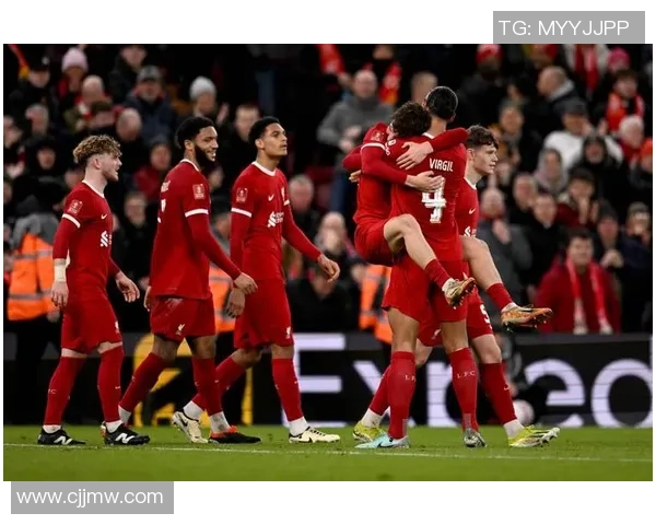 德甲激战国米逆转利物浦全场沸腾战术解析与精彩瞬间回顾 德甲激战国米逆转利物浦全场沸腾战术解析与精彩瞬间回顾