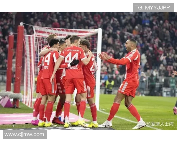 德甲激战：AC米兰狂胜拜仁五球红牌事件引发全场热议