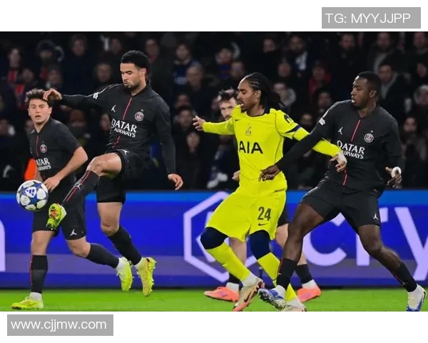 足总杯精彩对决巴黎圣日耳曼强势逆转热刺全场沸腾分析