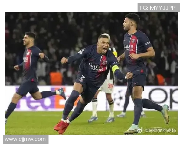 欧联杯激战巴黎圣日耳曼大胜热刺引发争议判罚热议 欧联杯激战巴黎圣日耳曼大胜热刺引发争议判罚热议